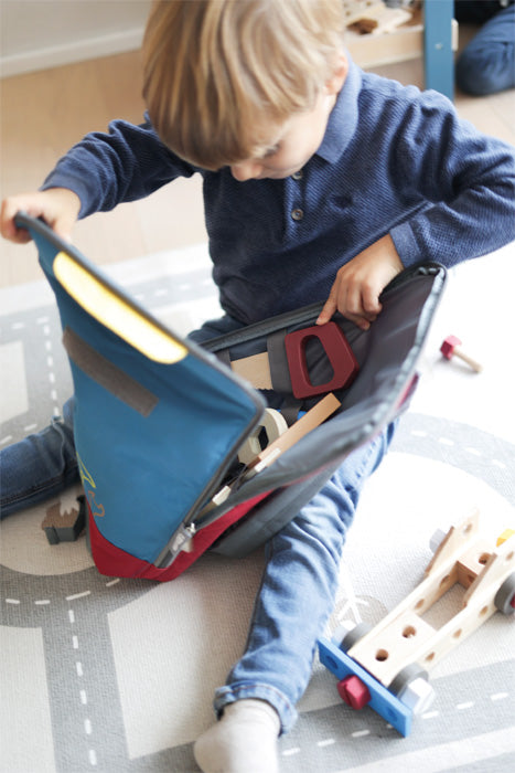 Werkzeugrucksack „Workshop“ – Holz-Werkzeugset im Kinderrucksack